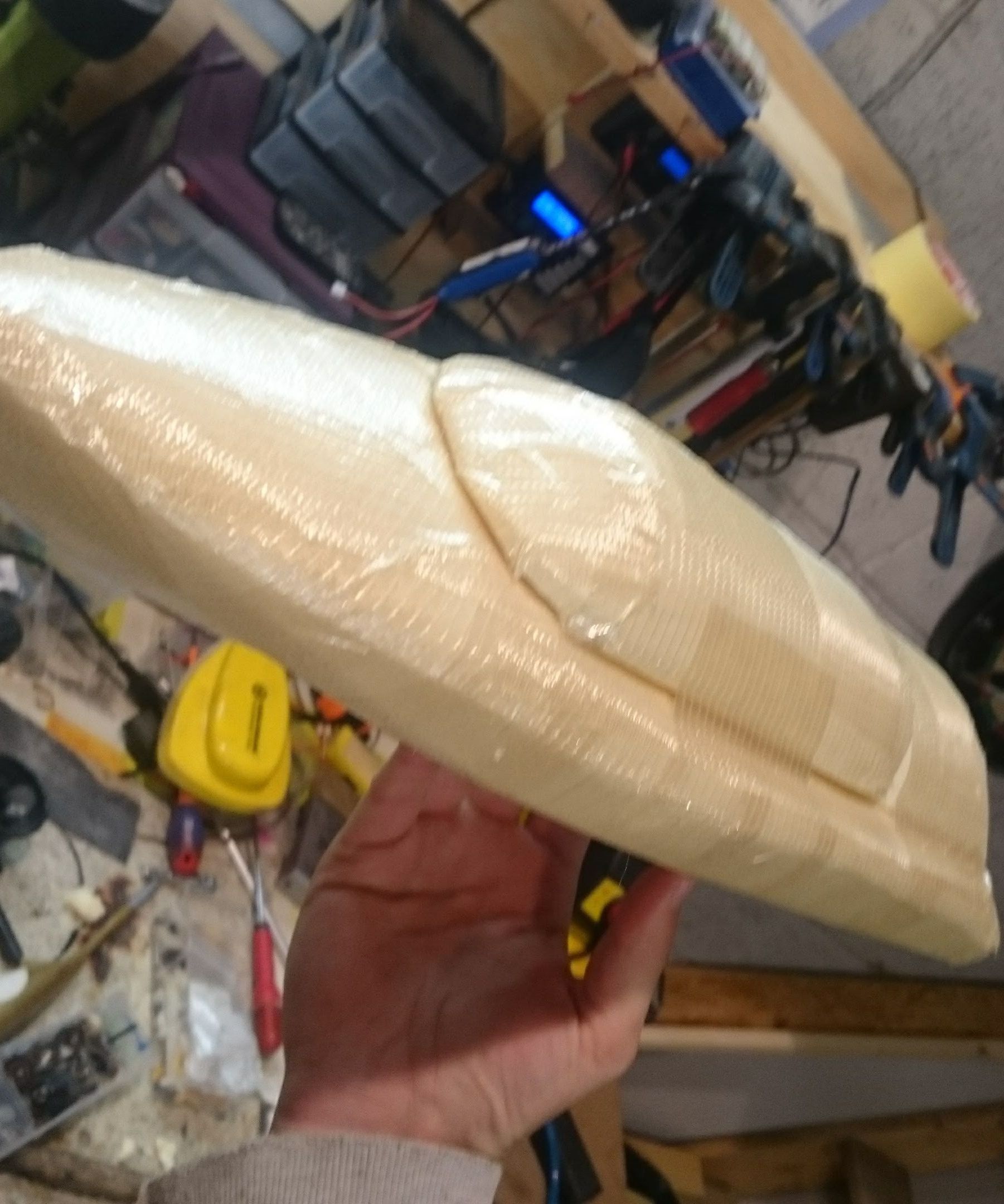 Make an Offshore Boat With ... Nothing :)