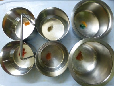 Coloring the Papaya Cubes