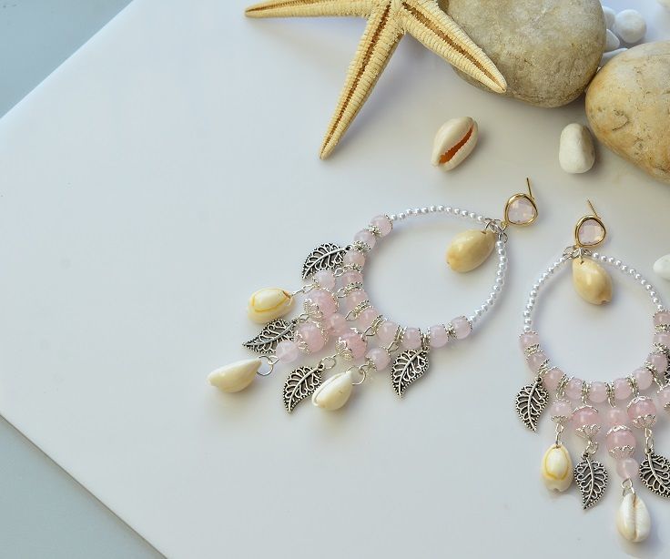 Shell Earrings With Agate and Leaf