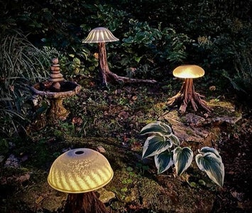 Solar Glowing Mushroom Outdoor Lighting 