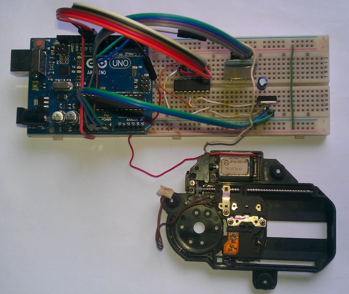 Circuit Connection of Arduino and Android Control Door Lock