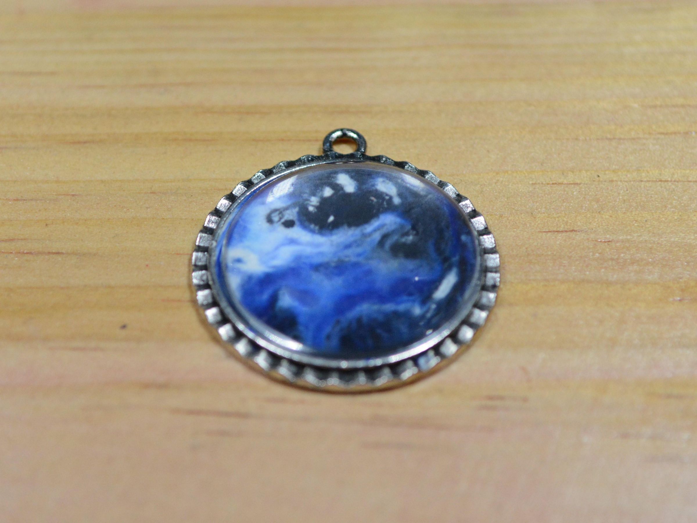 Swirled Melted Crayons Pendants 5 Steps (with Pictures) Instructables