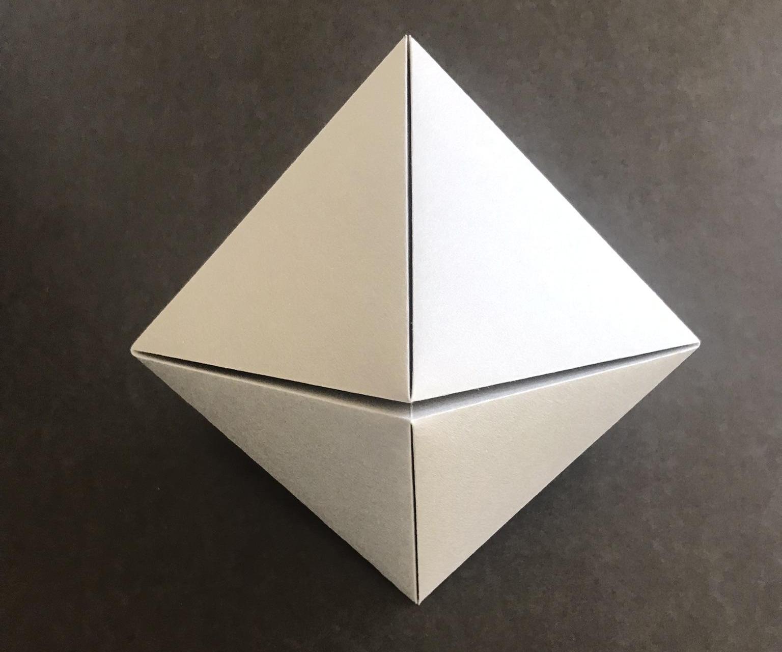 The A4 Rhombic Dipyramid : 3 Steps (with Pictures) - Instructables