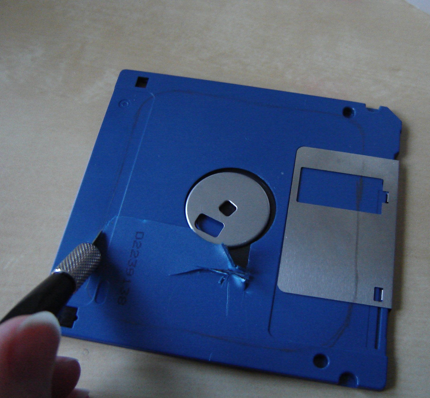 Floppy Disk Planter : 9 Steps (with Pictures) - Instructables