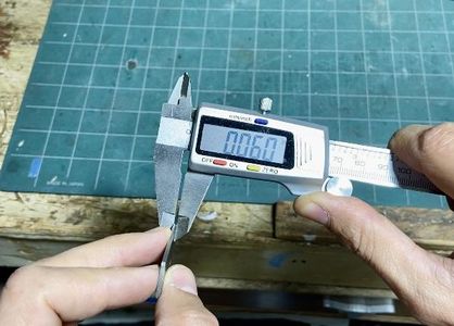 DIY Straight Razor From an Old Saw Blade : 6 Steps (with Pictures ...