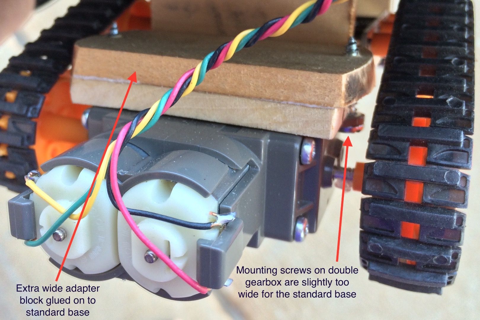 Make OWI Robotic Arm Self Propelled on Tracks Controlled Wirelessly by