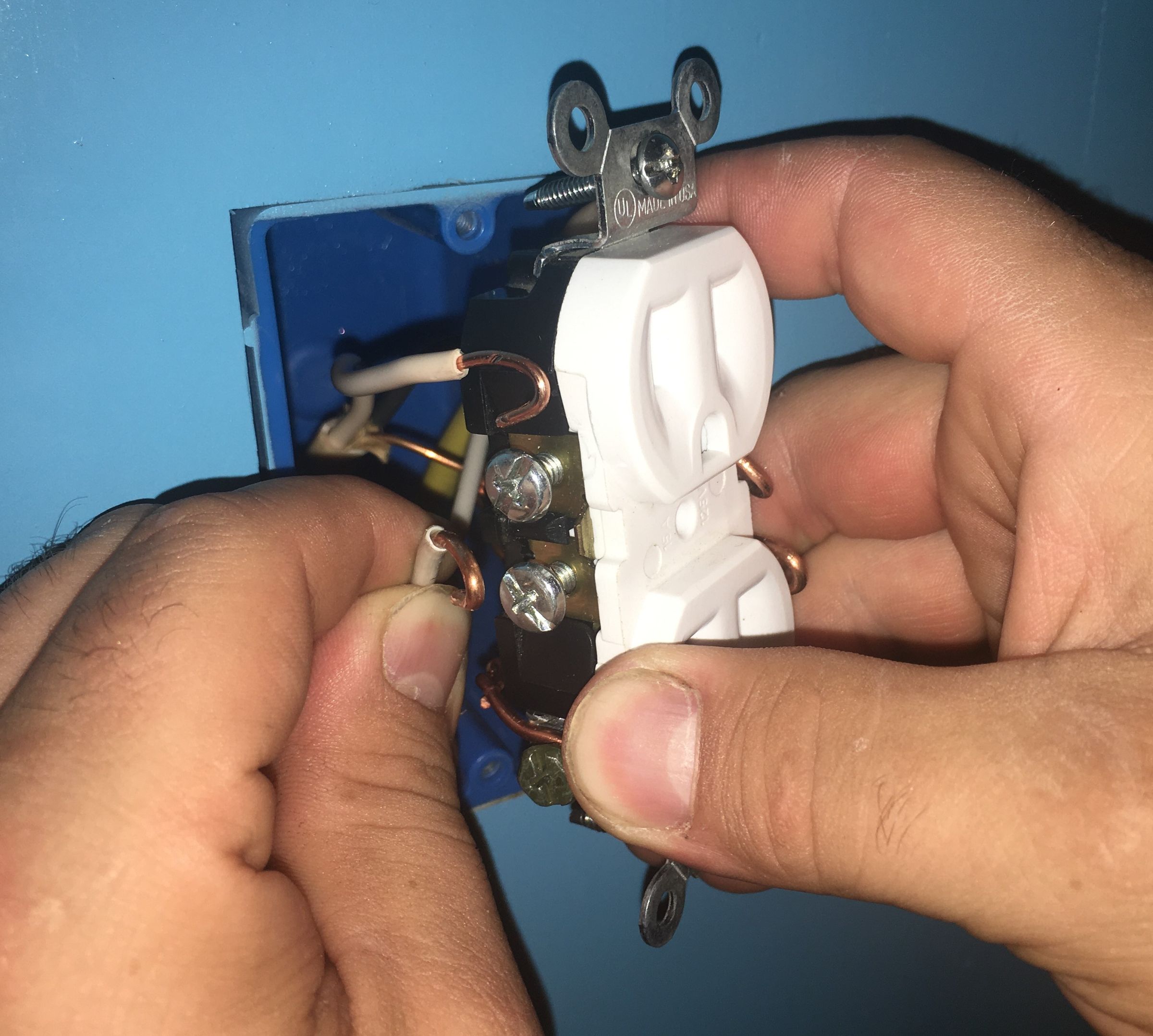 Replacing Outlets 13 Steps (with Pictures) Instructables