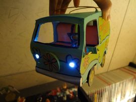 Scooby Doo Cardboard Electric Mystery Machine : 5 Steps - Instructables