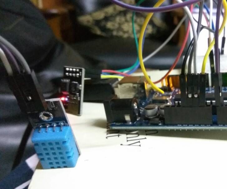 Personal Weather Station Using Arduino UNO & DHT11 Sensor - IoT