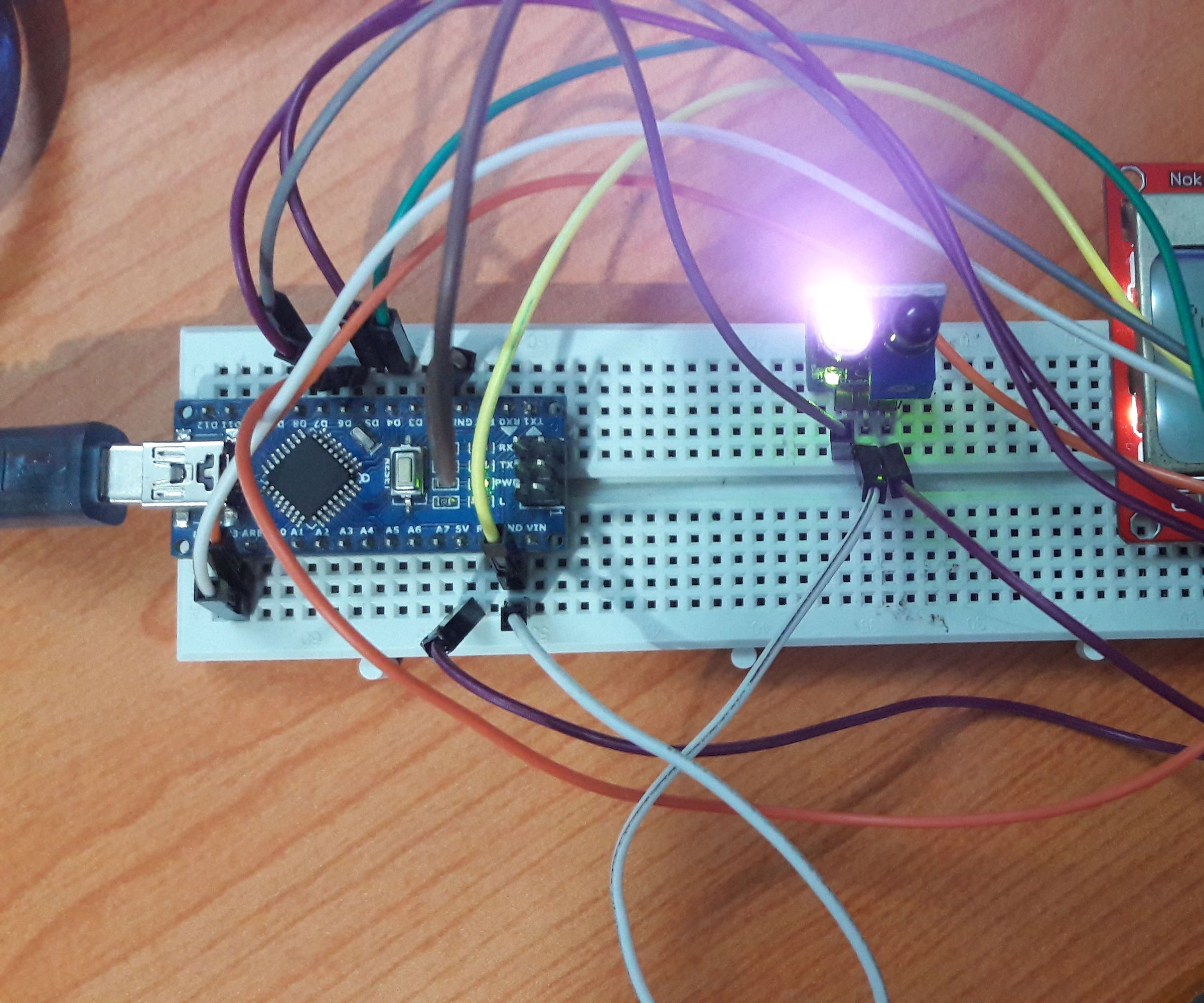 Nokia 5110 LCD With Infrared Sensor