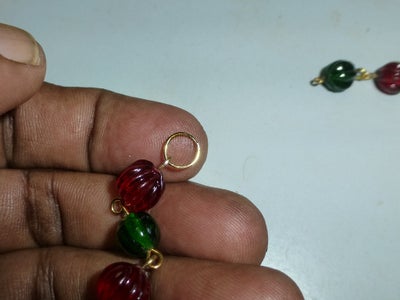 Making the Beaded Necklace