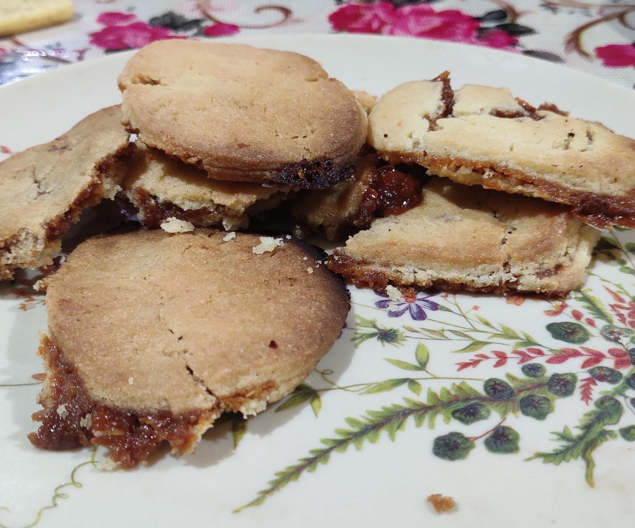 Caramel Almond Butter Cookies