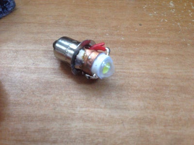 Simple Flashlight LED Bulb
