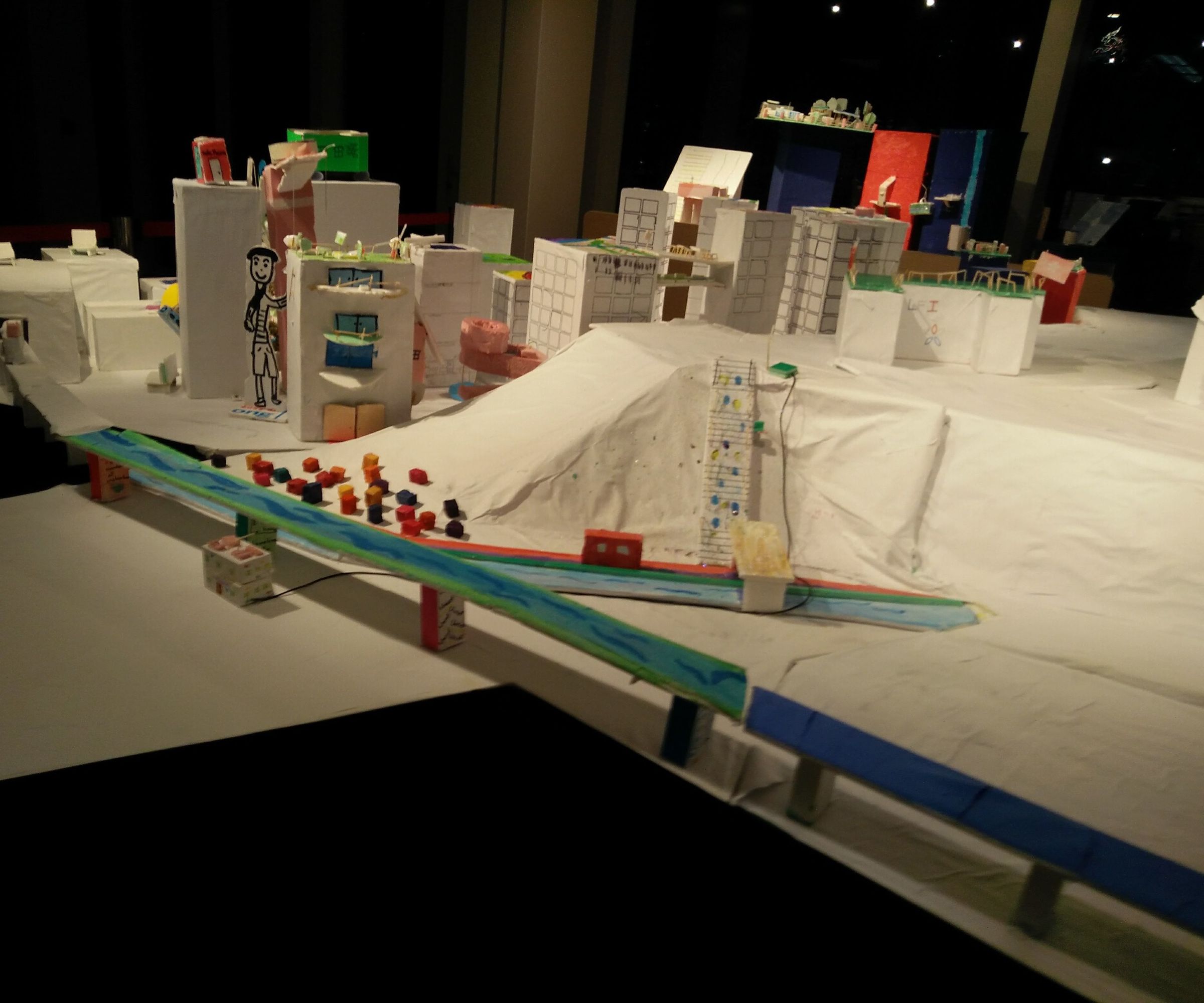 GREEN DISTRICT-CREATE MODEL OF THE FUTURE OF CHAI WAN - HONG KONG