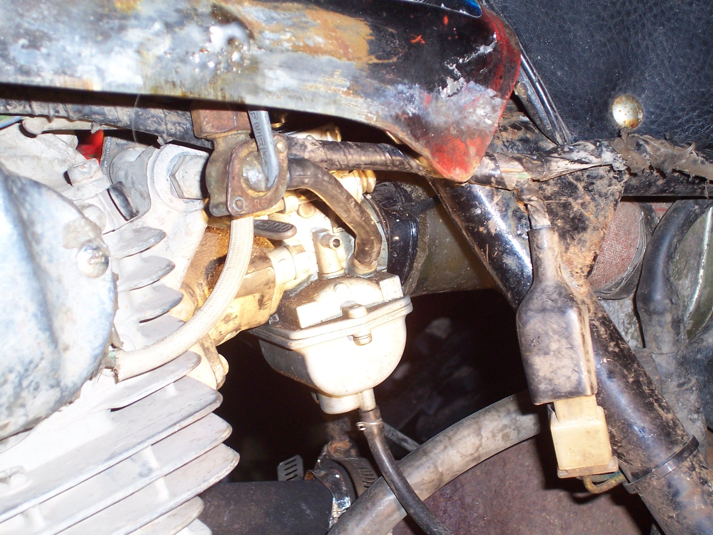 How to Clean a Dirtbike/4 Wheeler Carb and Lower Polution