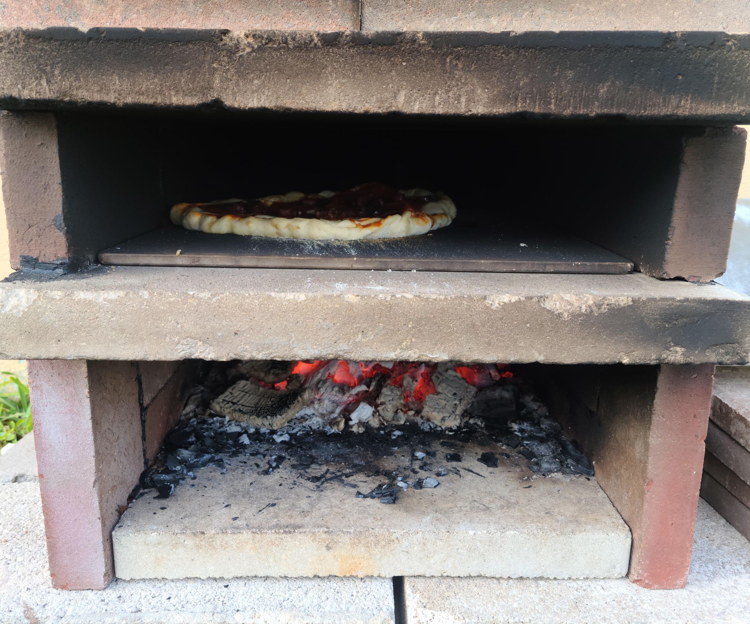 Easy Inexpensive Pizza Oven