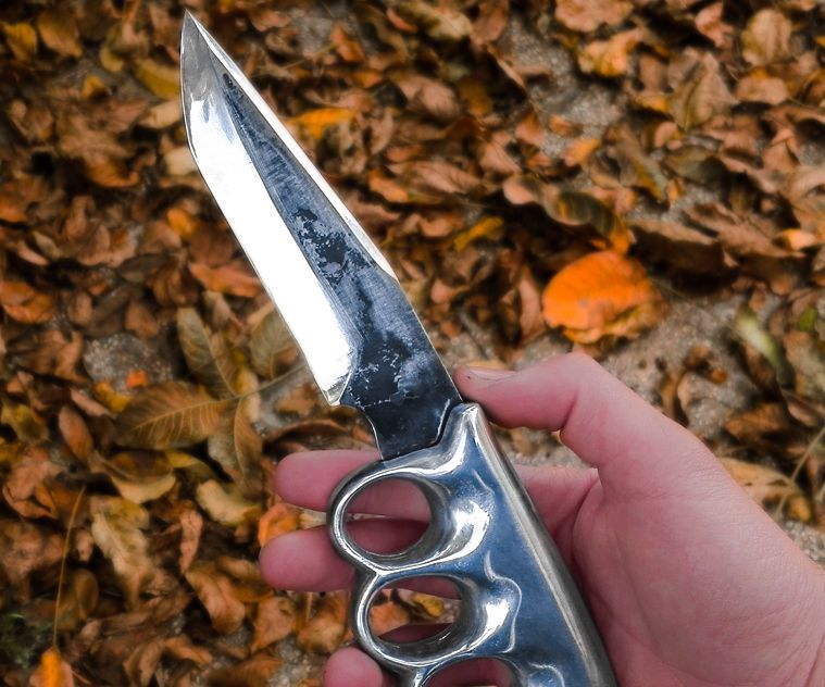The Walking Dead Intro Knife