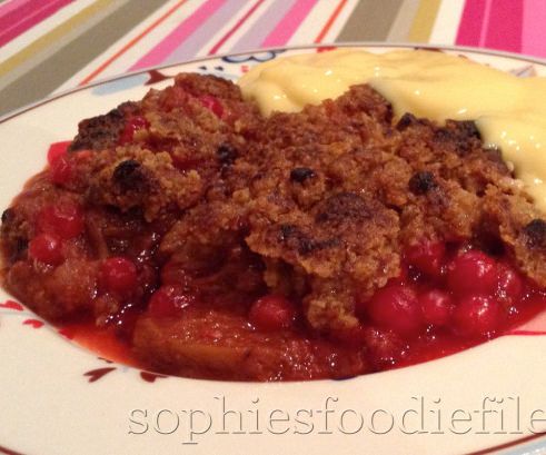 Rhubarb & Redcurrant Spelt Crumble