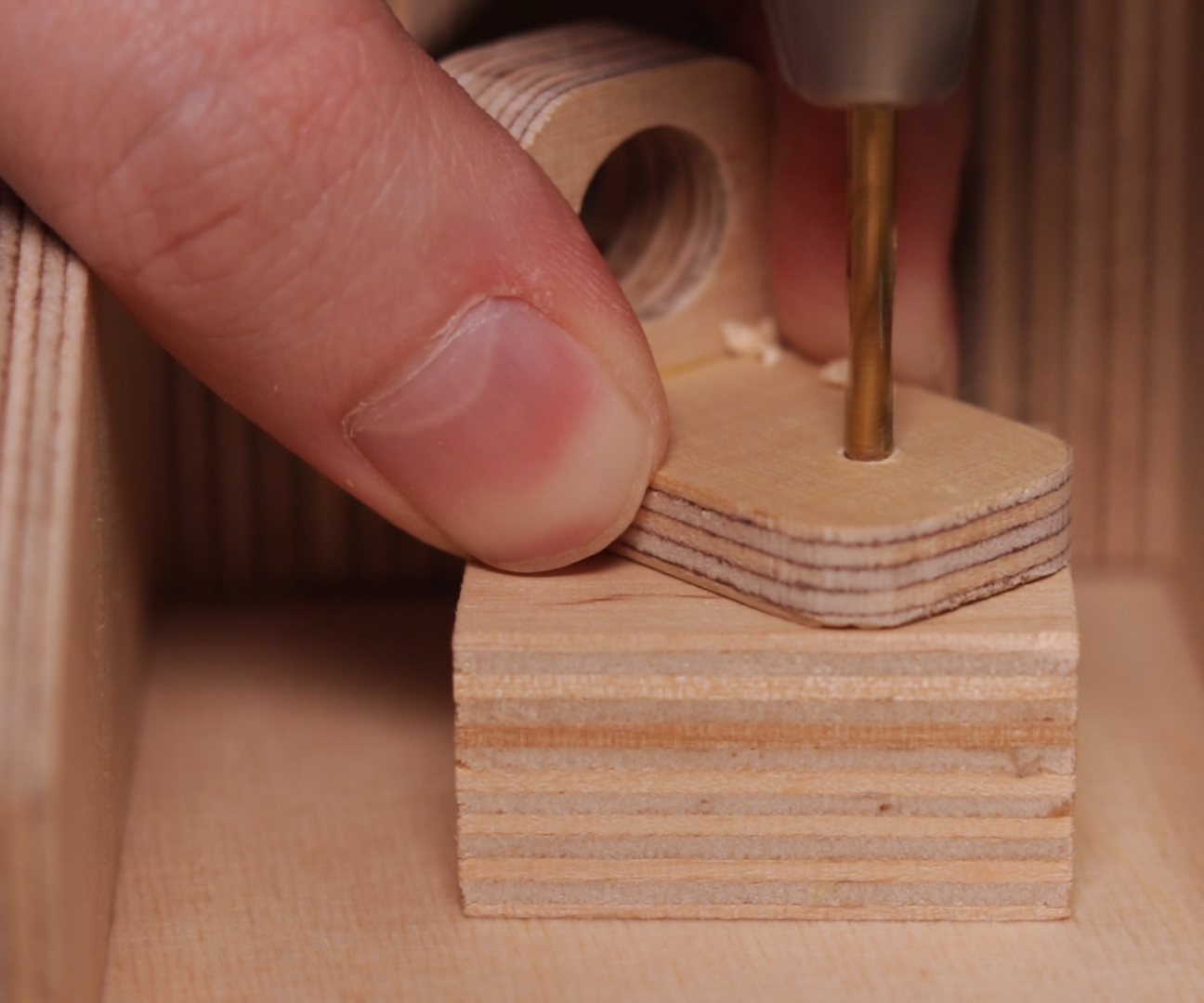 Drill Press Dust Collector & Laser Guide 22 Steps (with Pictures