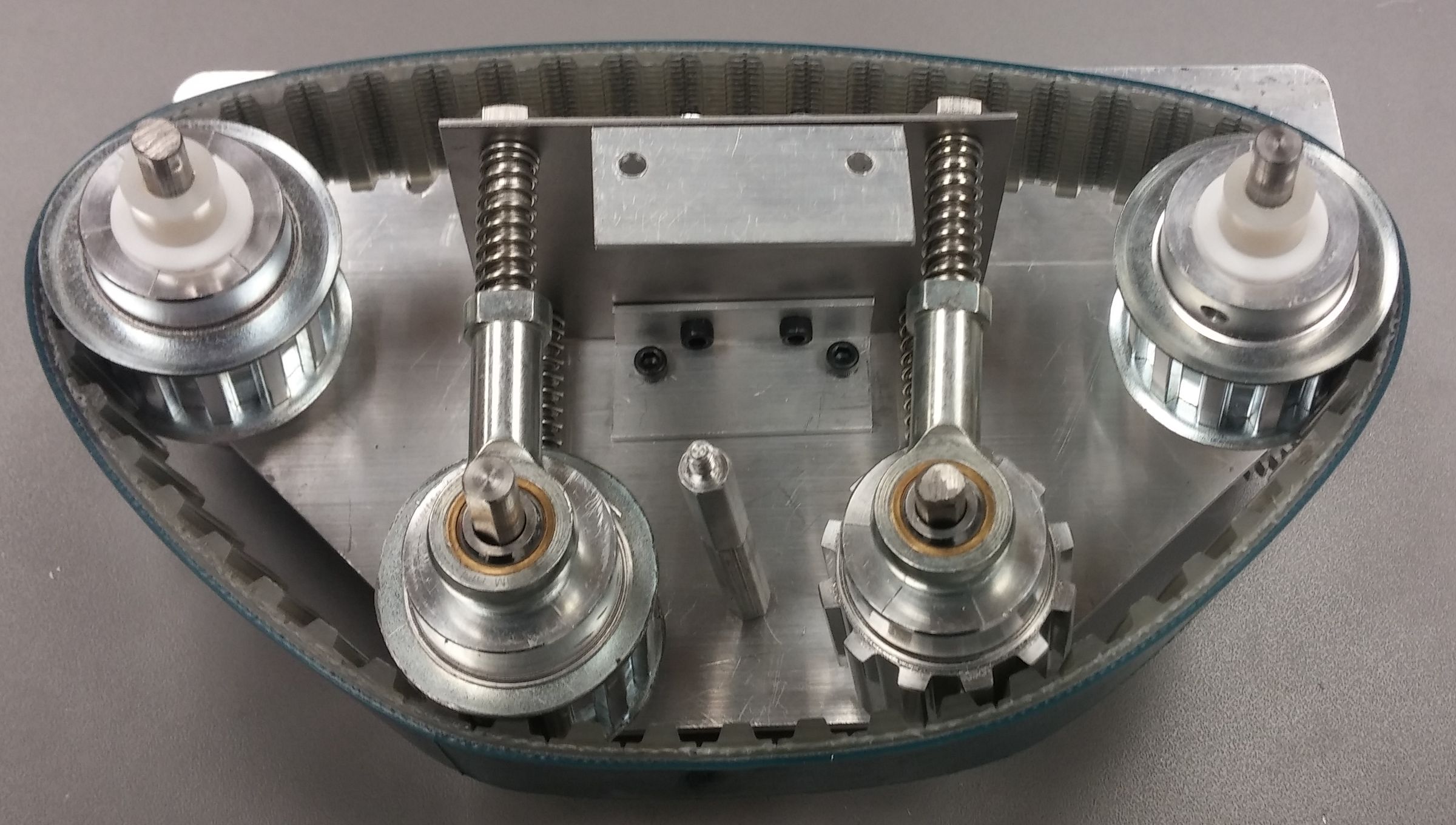 Robot Drivetrain 3 Steps Instructables