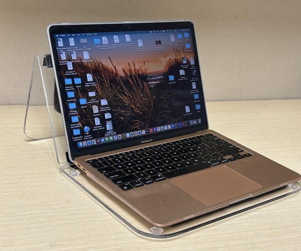 Supportive Laptop Stand