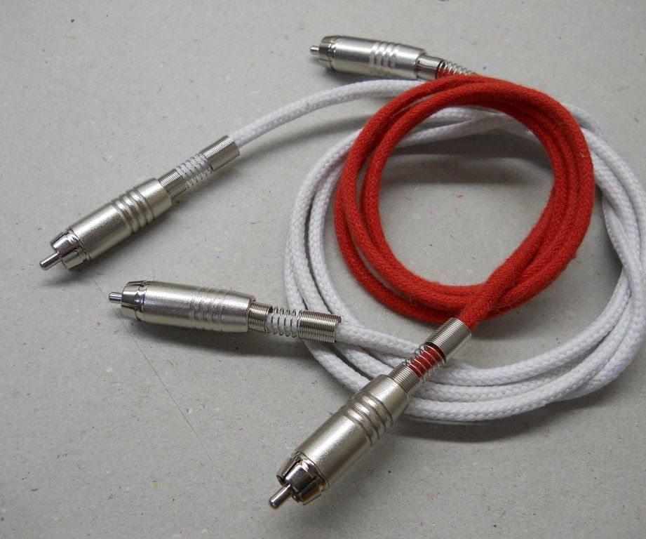 Shoestring Retro Style Cables