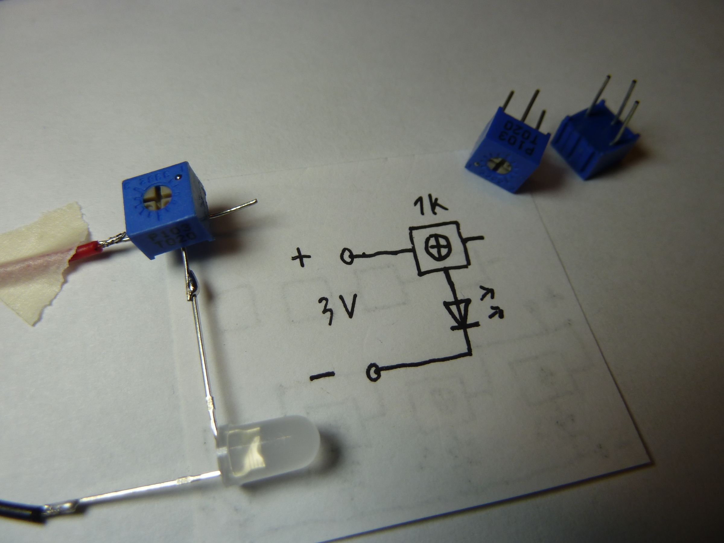 Glowing Stands (precisely Balanced LEDs) 7 Steps Instructables