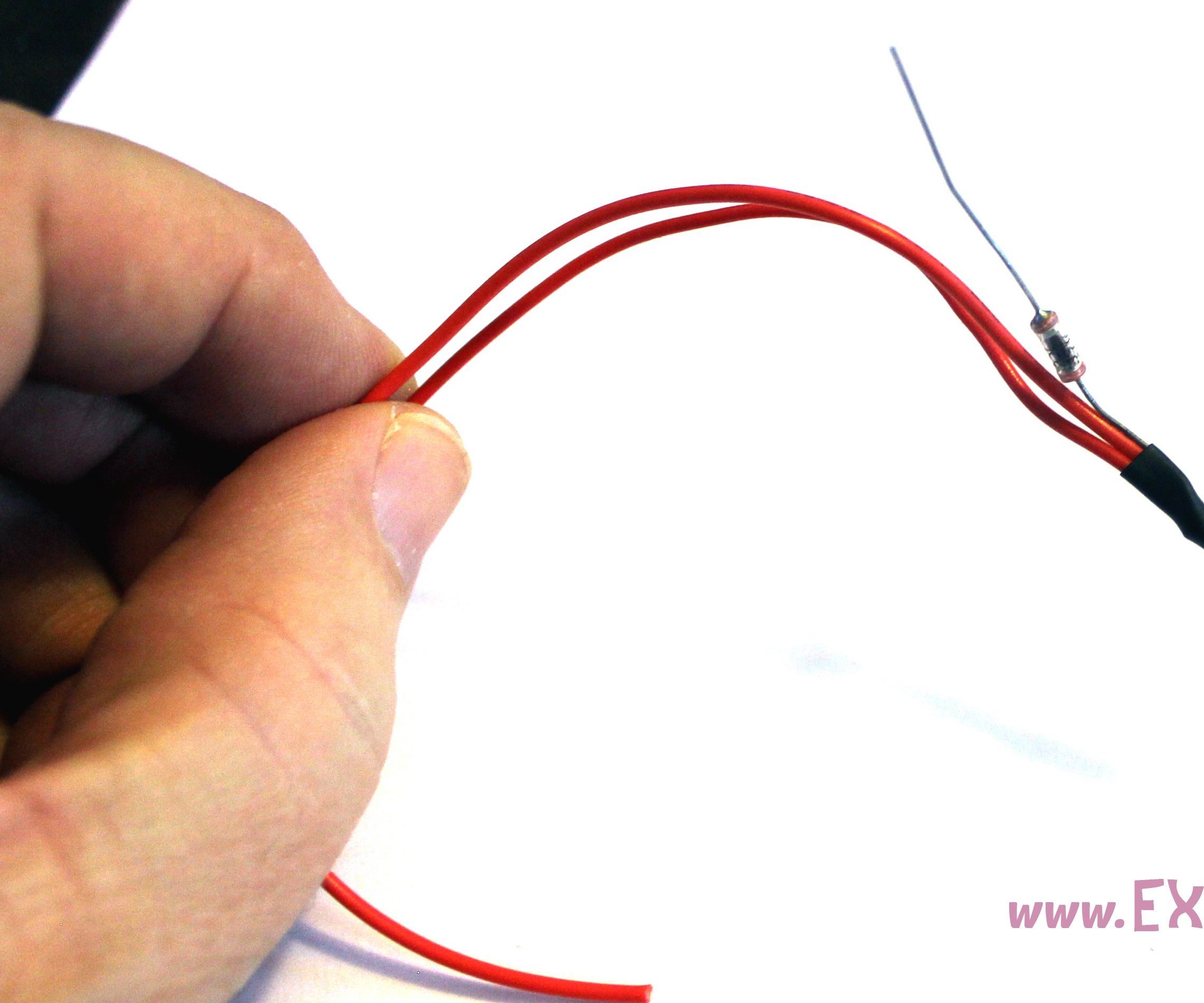 Quick and Easy Solderless Electronic Connection 