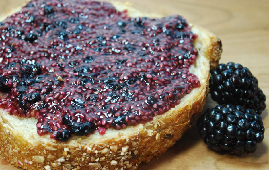 Raw Blackberry Chia Jam