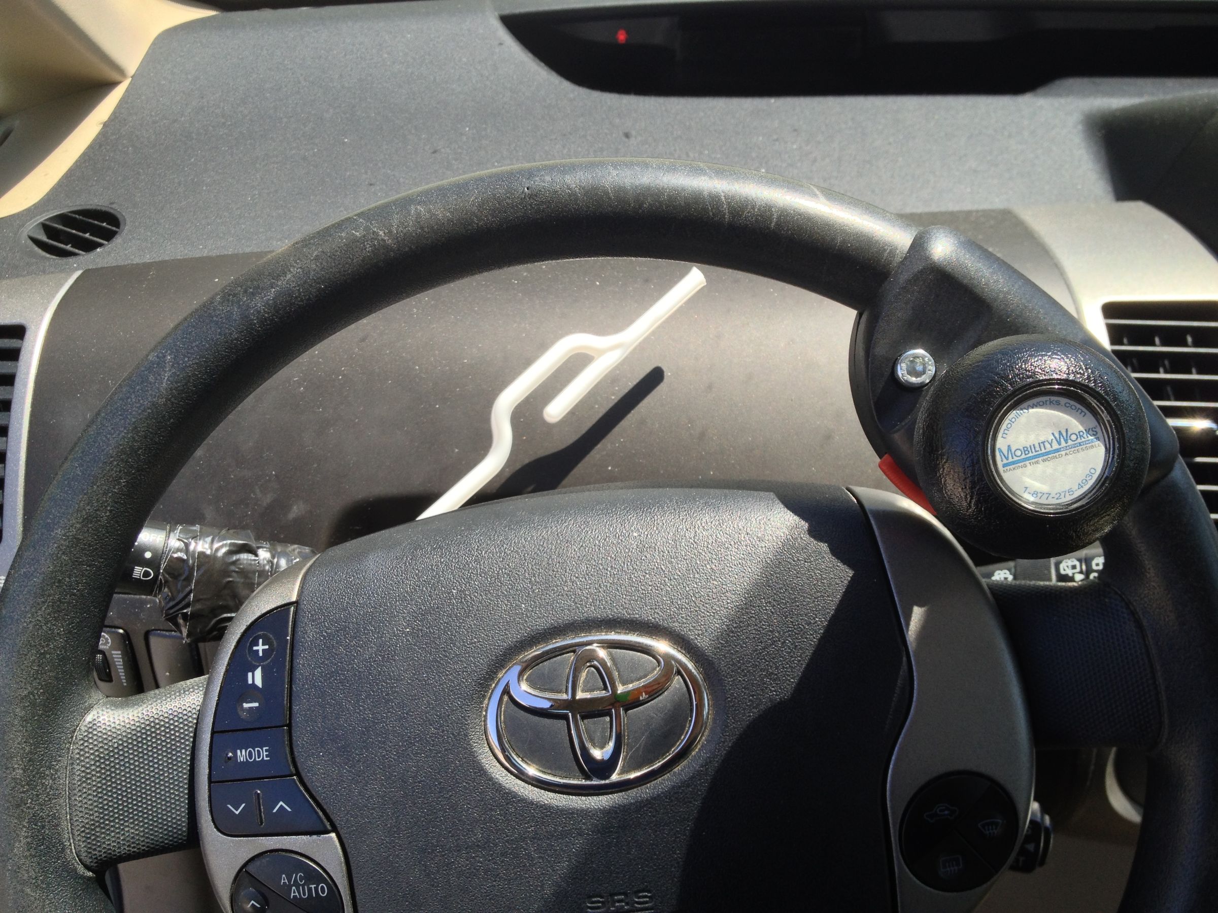 Easy Reach Signal Lever Adaptation for Single Handed Driver