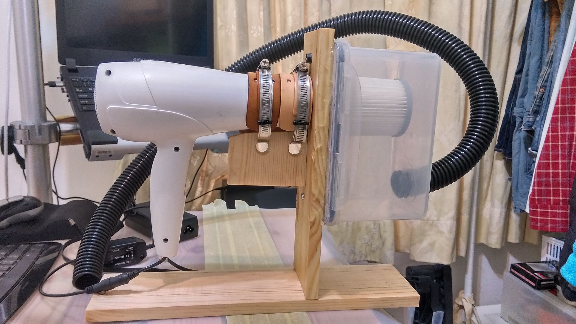 Vacuum Cleaner From a Hairdryer 7 Steps (with Pictures) Instructables