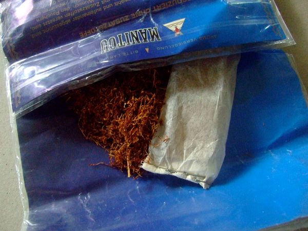 Keep Yout Tobacco Fresh Without Bread Crumb!