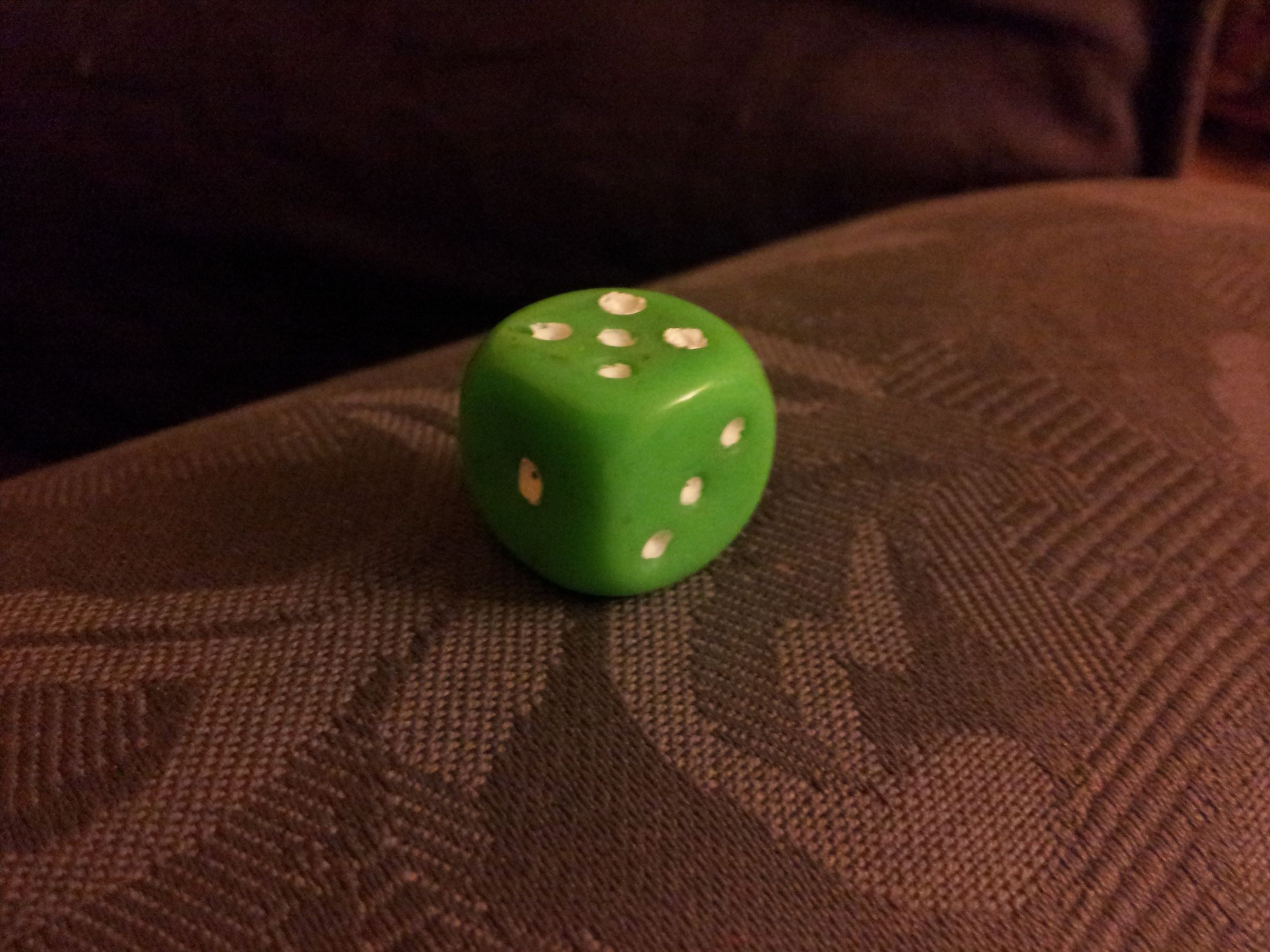 Recycle Plastic Beads Into Dice