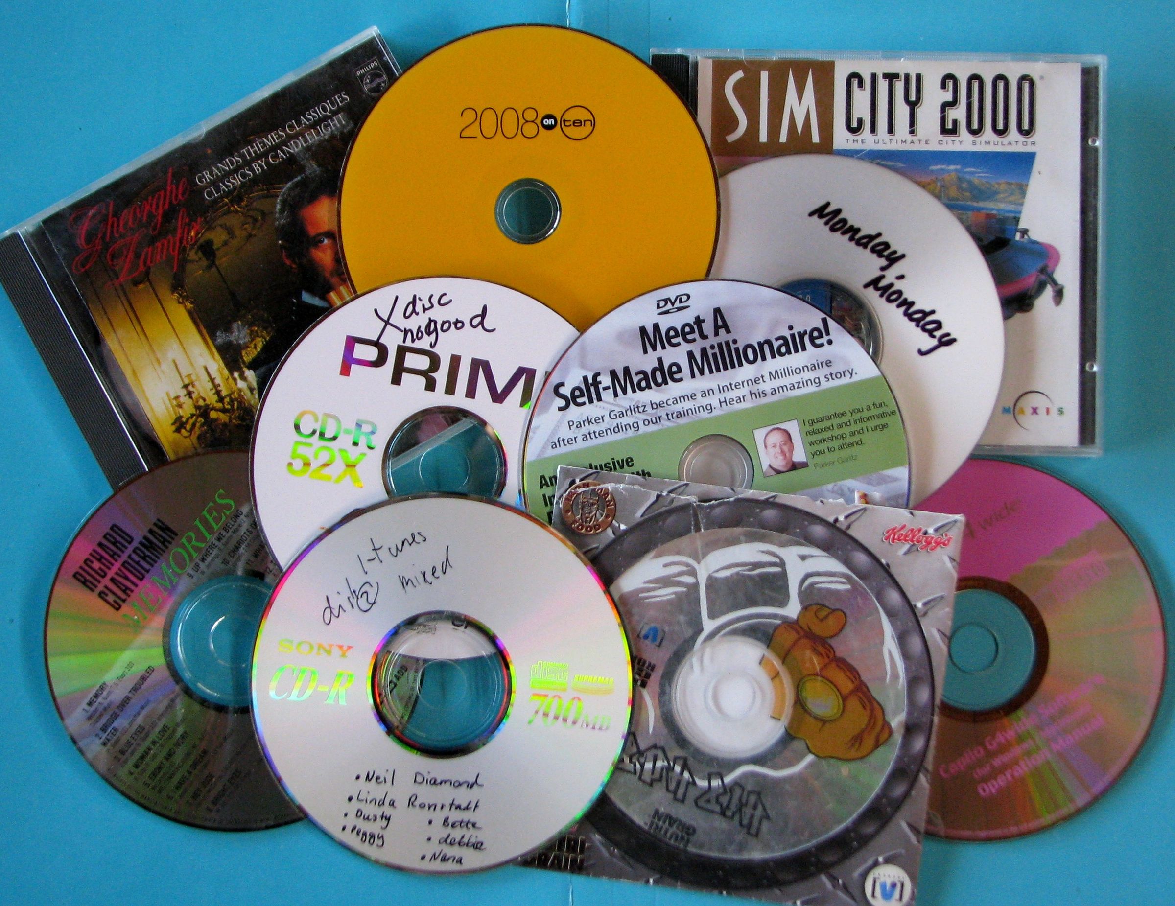 44 Fanciful Uses for Dud Discs