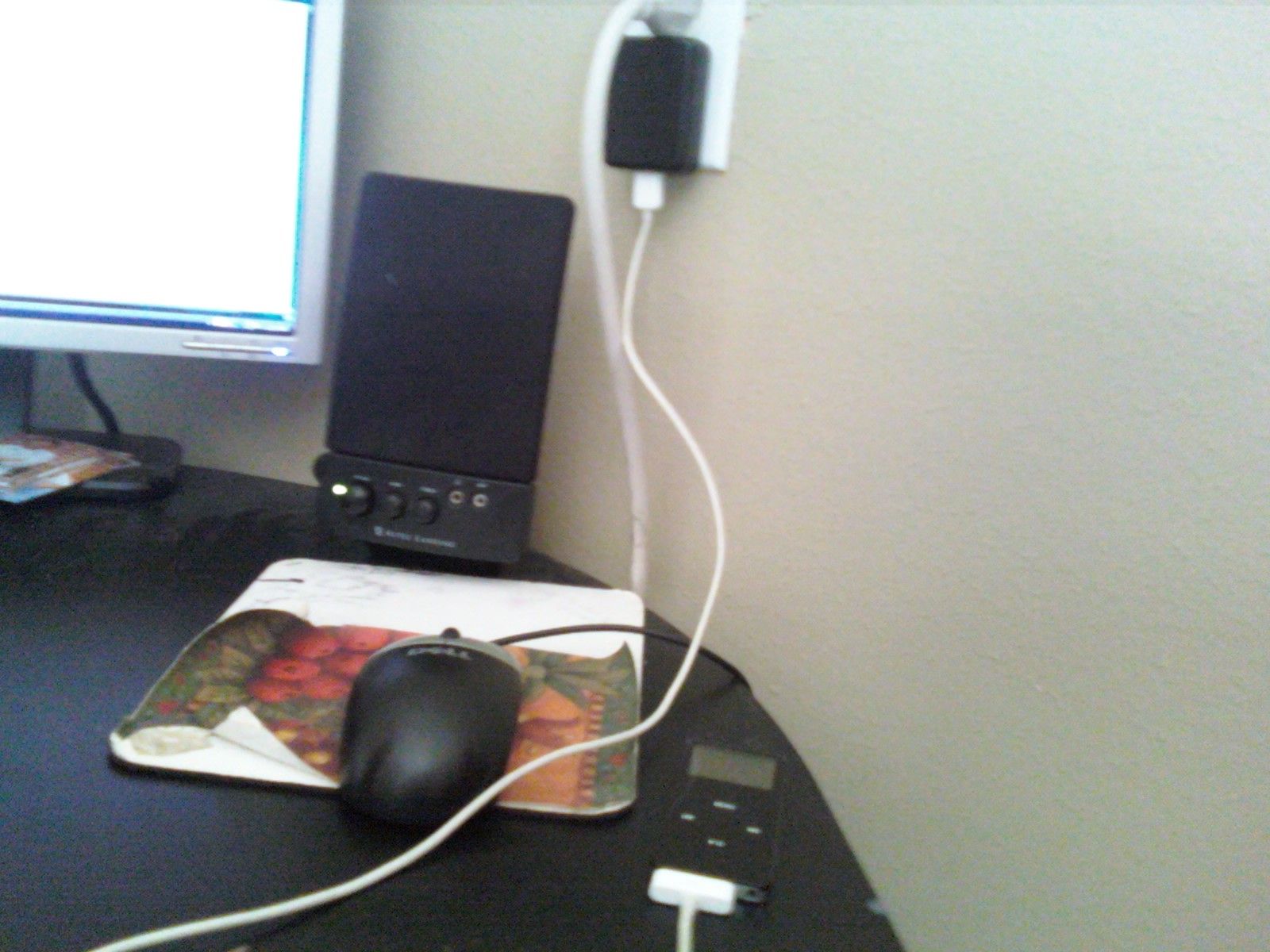 How to Make an IPod Wall Charger