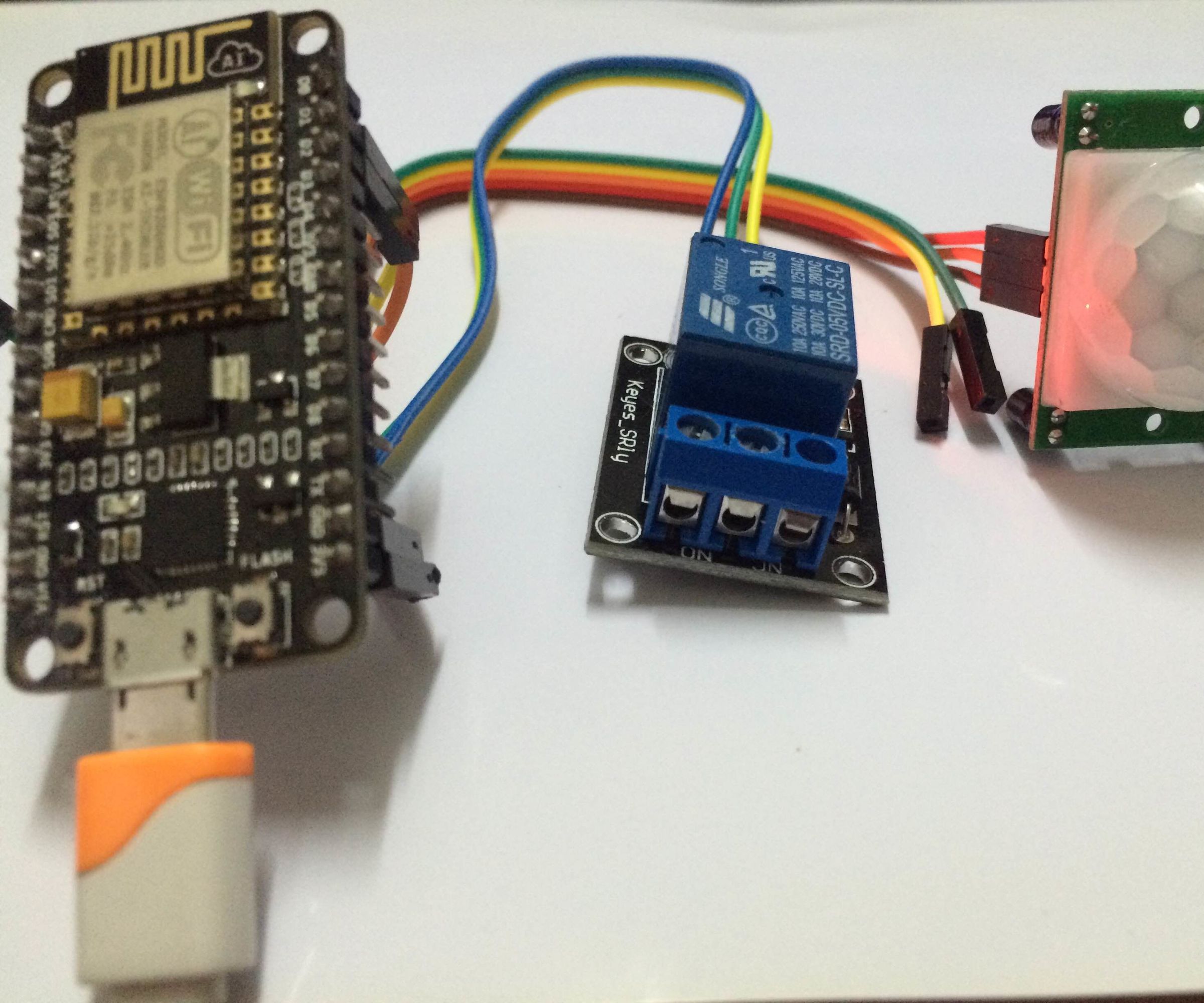 Simple IoT Auto Light with Motion Sensor and Cayenne