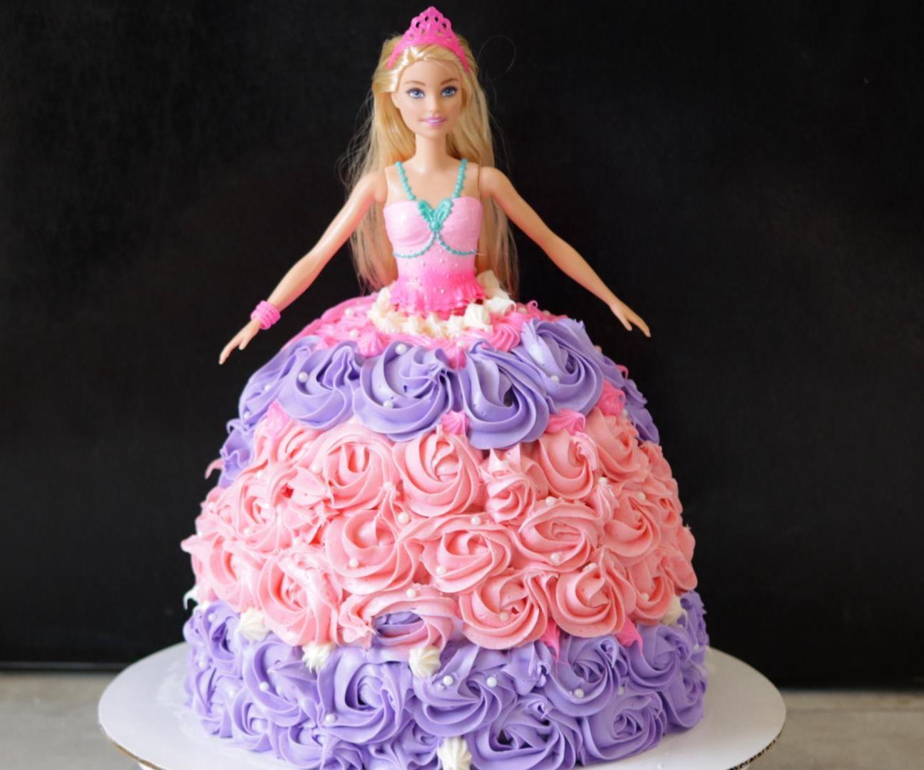 Barbie Cake : 10 Steps (with Pictures) - Instructables