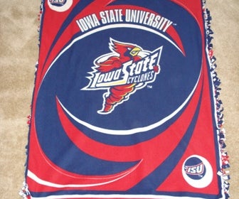 No Sew Cyclone Fleece Blanket