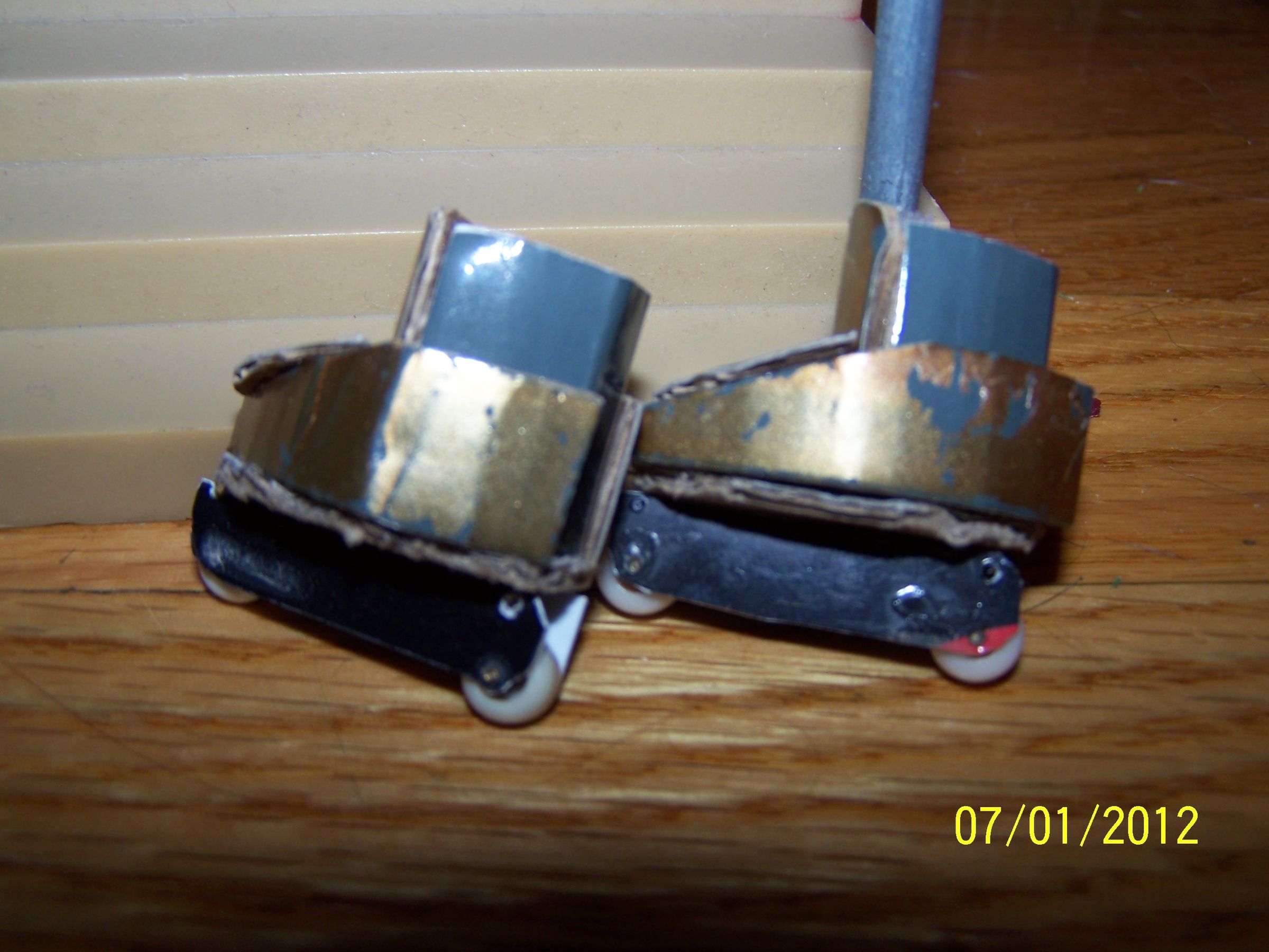 Cardboard Agressive In-Line Skates