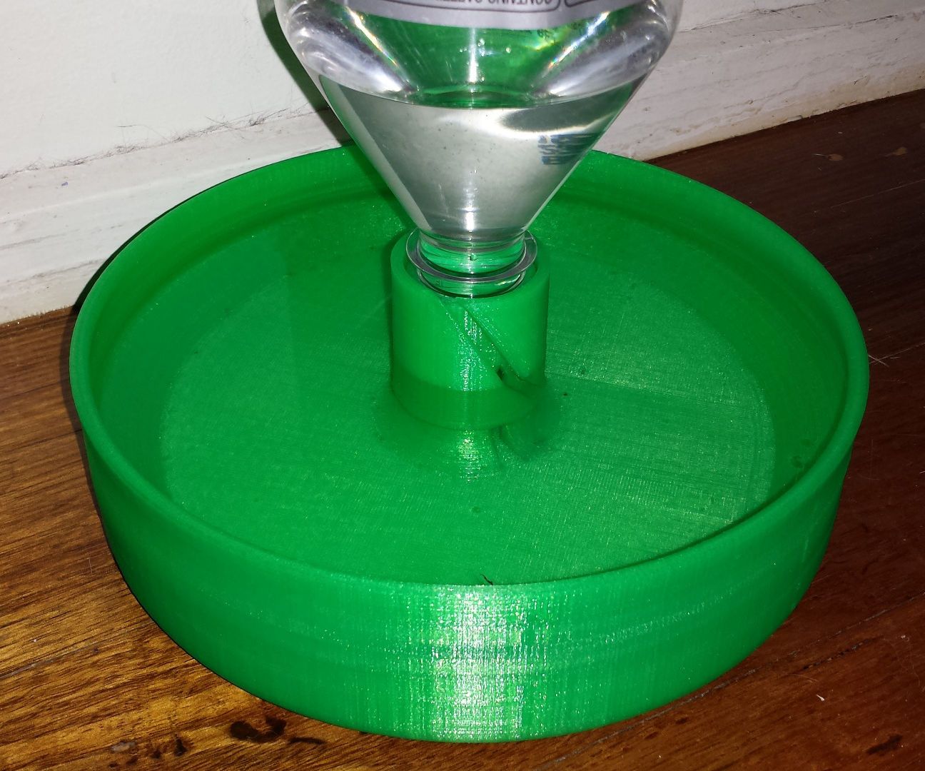 Pet Drinking Bowl With Soda Bottle Reservoir