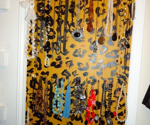 Decorative Necklace Organizer