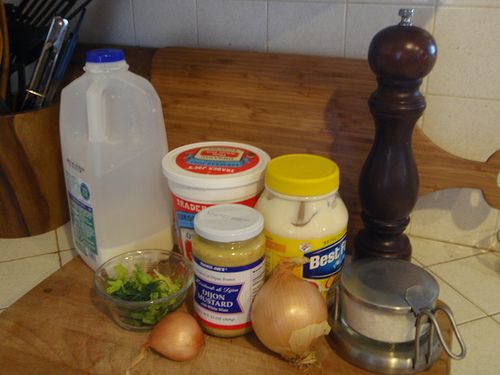 Homemade Ranch Dressing : 4 Steps (with Pictures)