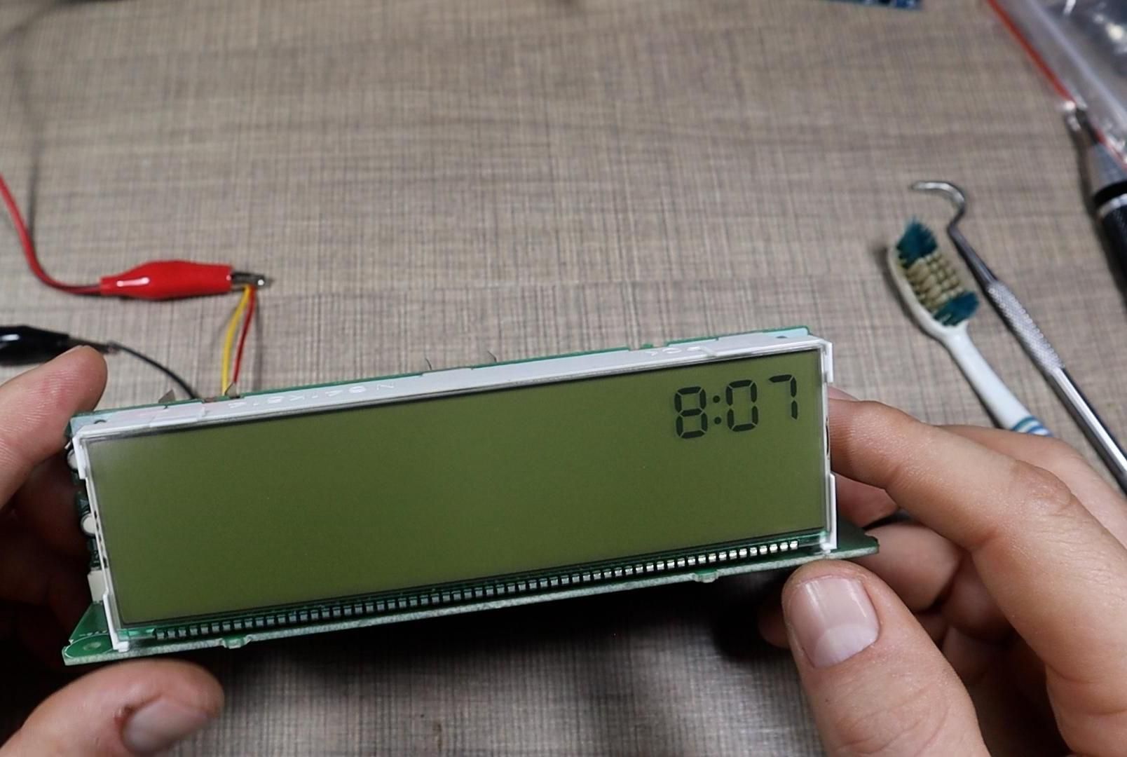 Repair a Blank Mitsubishi Colt Dashboard Display