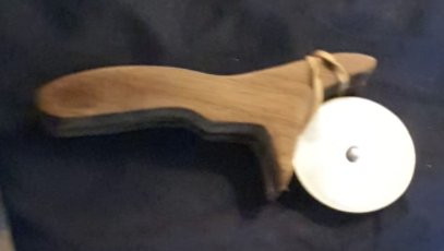 Pizza Cutter Handle Using Fusion 360 