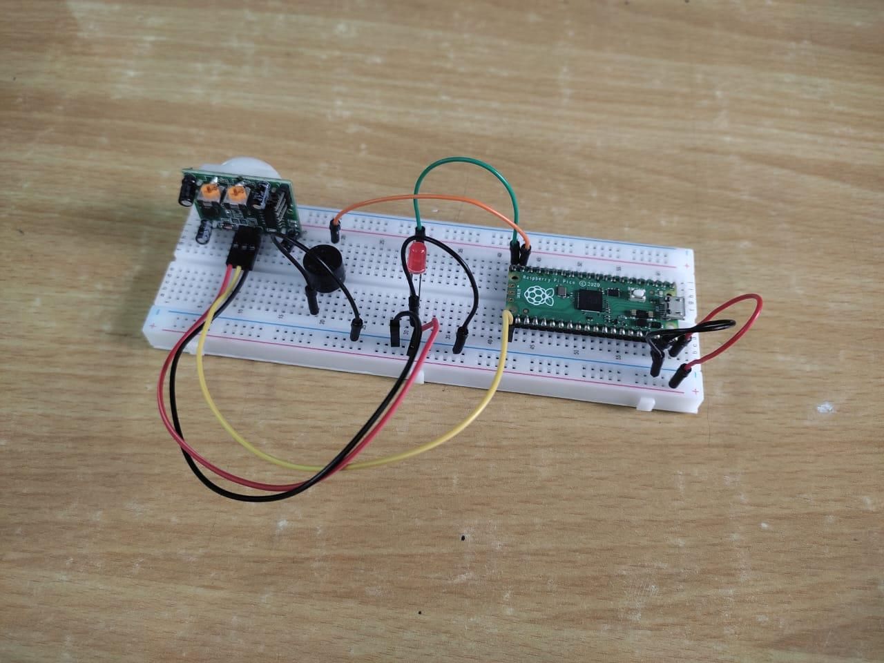 Raspberry Pi Pico and PIR Sensor : 4 Steps - Instructables