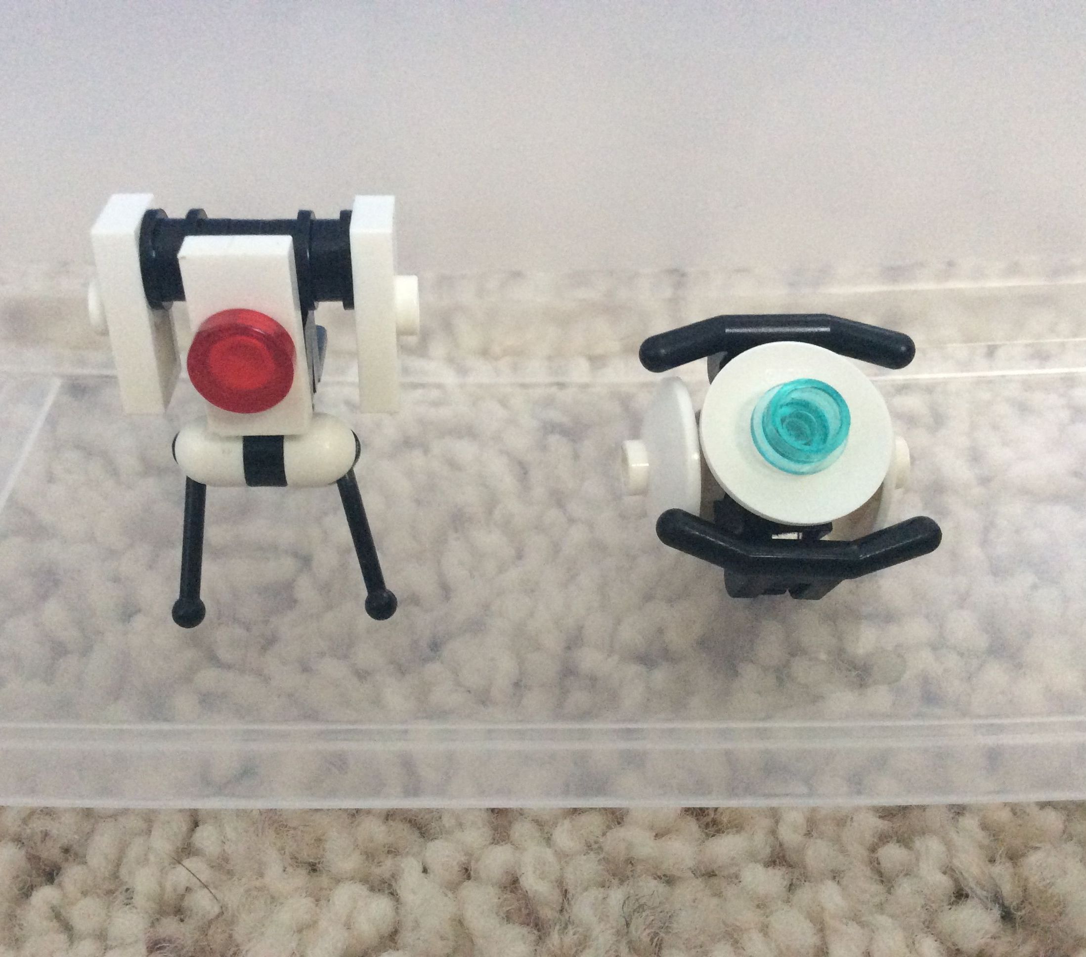 Lego Portal 2 Sentry Turret and Wheatley