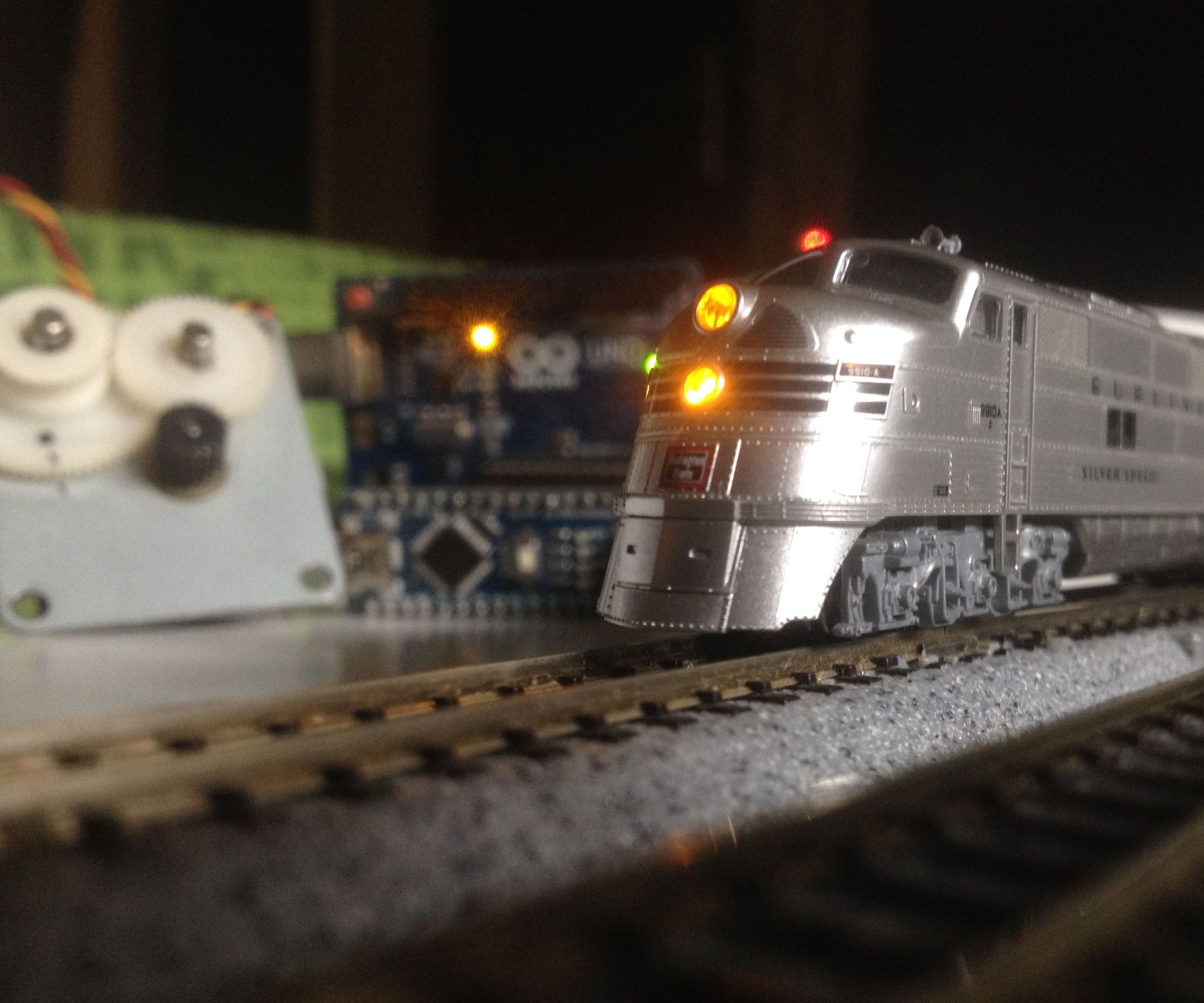 Stepper Motor Controlled Model Locomotive | Stepper Motor As a Rotary Encoder