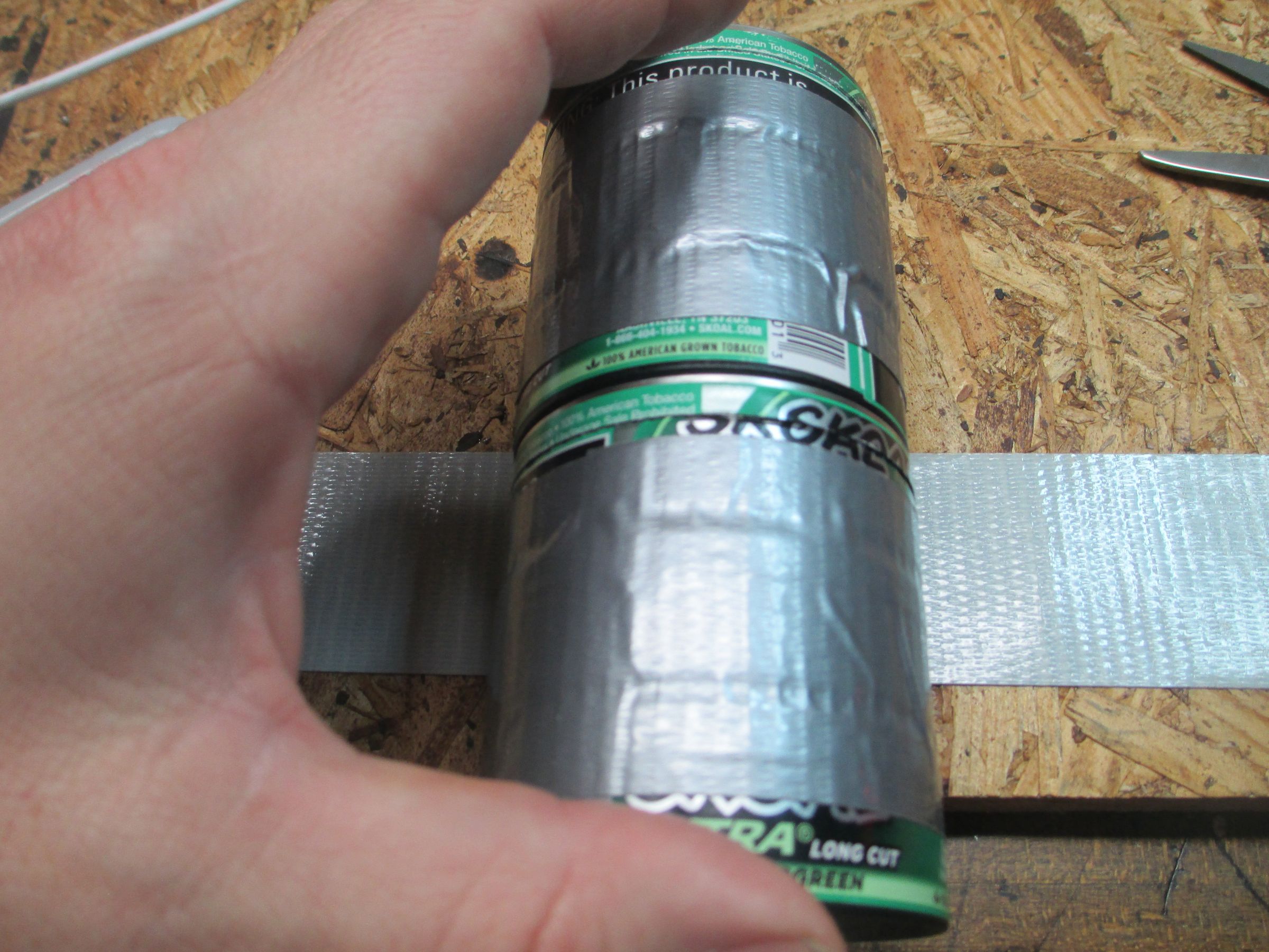 Tobacco Can and Duct Tape Shelf Supports : 12 Steps - Instructables