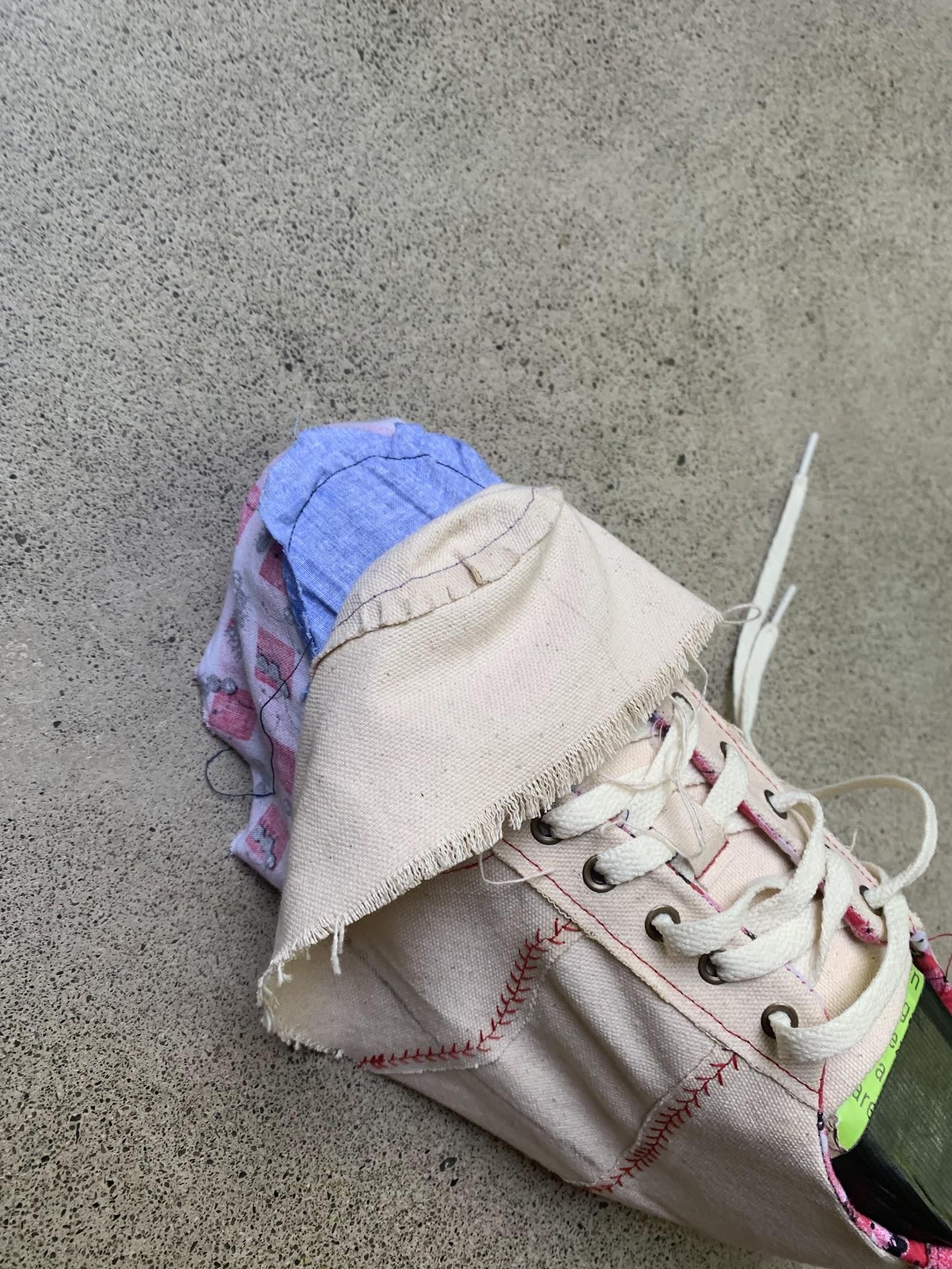 comfortable canvas sneakers