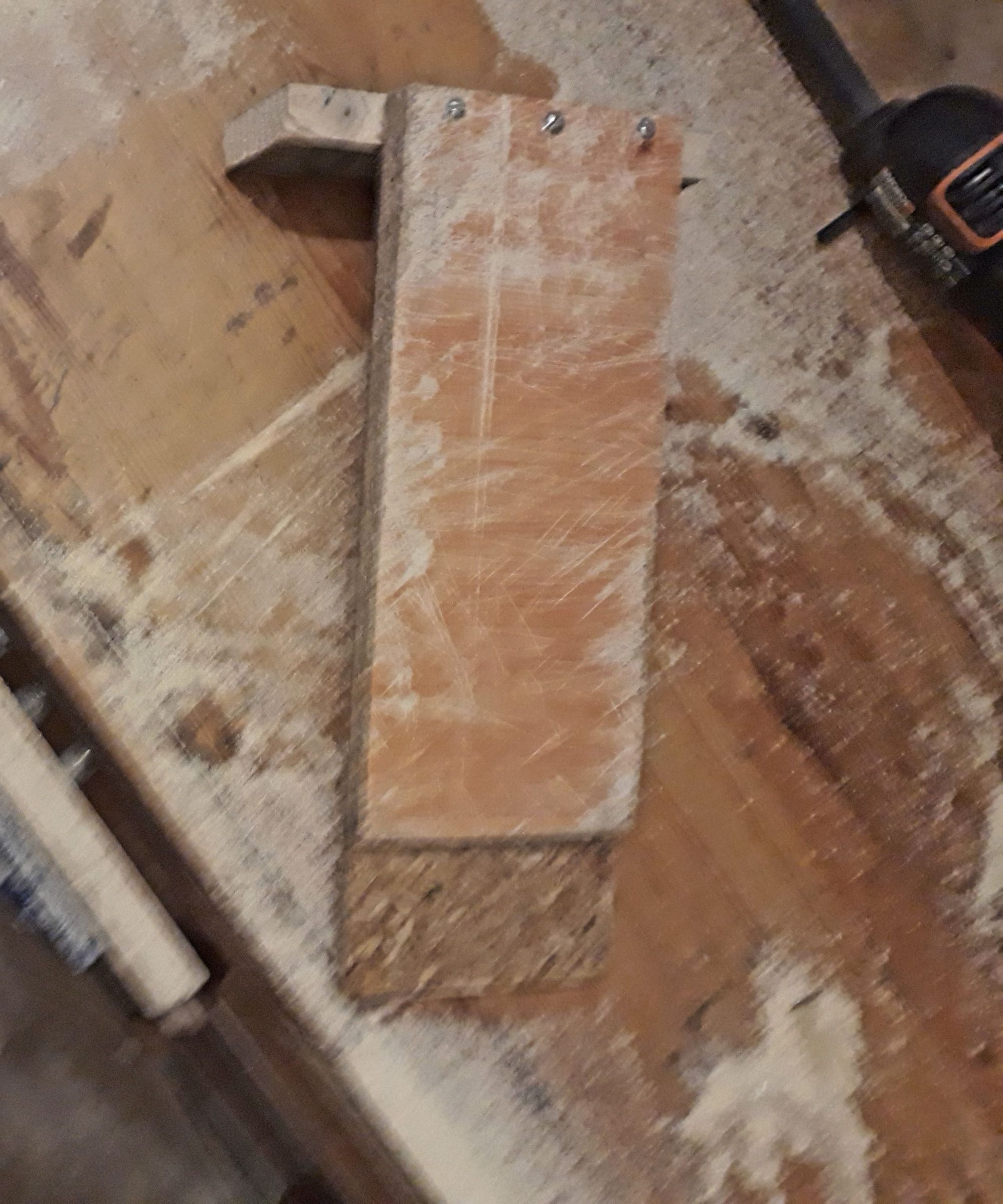 Make a Bench Dog With a Difference/bench Plate